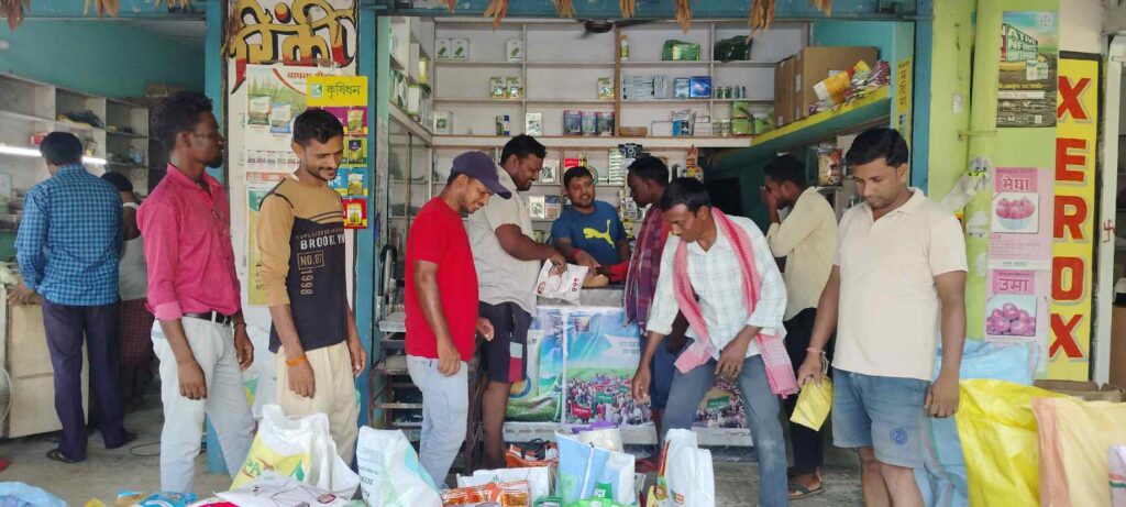 नर्सरी के लिए किसानों ने शुरू किया बीजारोपण, सरकारी धान के बीज में रुचि नहीं