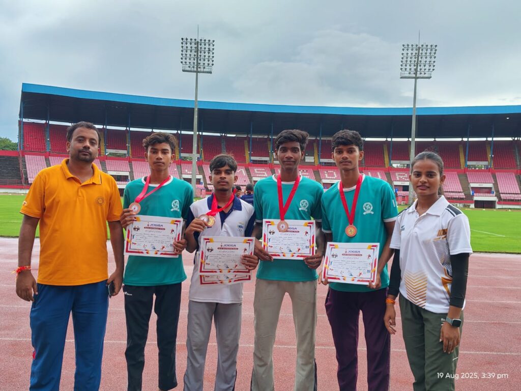 जोगा एथलेटिक्स मीट में साउथ प्वाइंट स्कूल पटमदा के बच्चों का शानदार प्रदर्शन