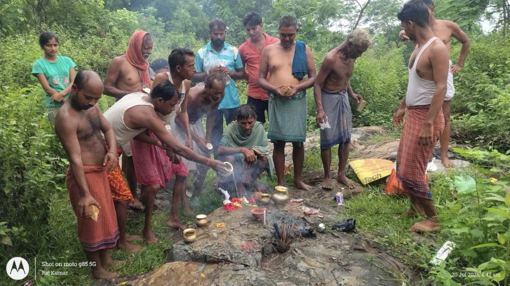 षड़ंगीडीह में शिव मंदिर निर्माण का भूमि पूजन, जल्द होगी शिवलिंग की स्थापना