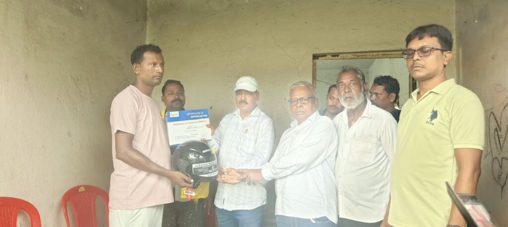 गुरमा में निर्मल महतो को श्रद्धांजलि, 150 यूनिट रक्त संग्रह