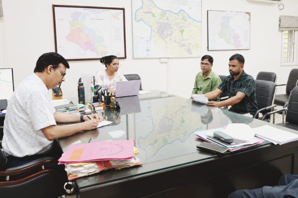 पटमदा की तीन विकास परियोजनाओं की शिकायत पर उपायुक्त का त्वरित संज्ञान, विभाग को शीघ्र कार्रवाई का निर्देश